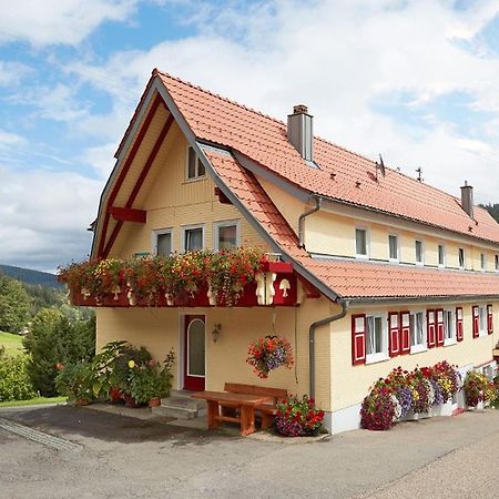 Gasthof-Pension Berghof Enzklosterle Luaran gambar
